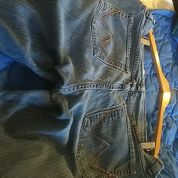 Jeans - Picture 3 of 4